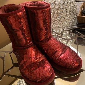 Ugg sequins boot